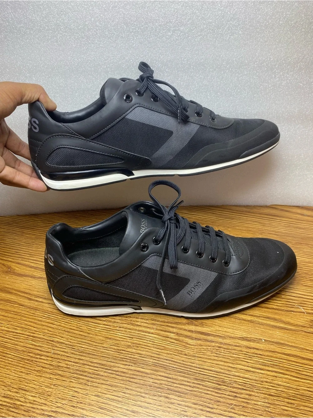 HUGO BOSS Saturn Low Trainers Sneakers Shoes Men's US 13 Black White Mesh Suede